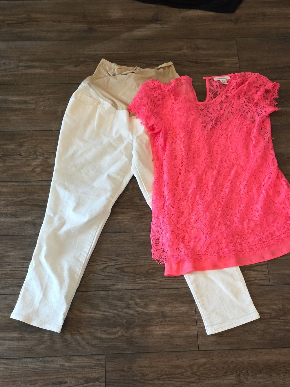Old Navy Maternity Skinny Jeans w Pink Lace Motherhood Maternity Top